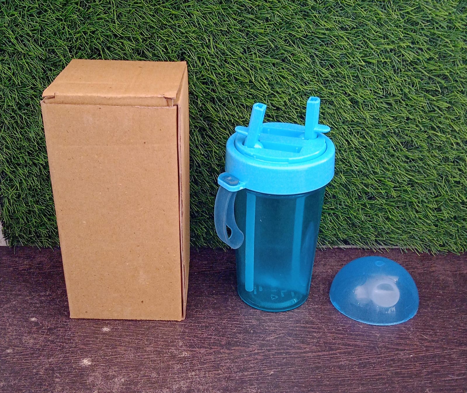 2 Drinks in 1 Cup Water Bottle, Stable Sturdy Dual Use Bottle 2 Straws for Shopping Travel for Outdoor Activities (1 Pc) 2 Drinks in 1 Cup Water Bottle, Stable Sturdy Dual Use Bottle 2 Straws for Shopping Travel for Outdoor Activities (1 Pc)